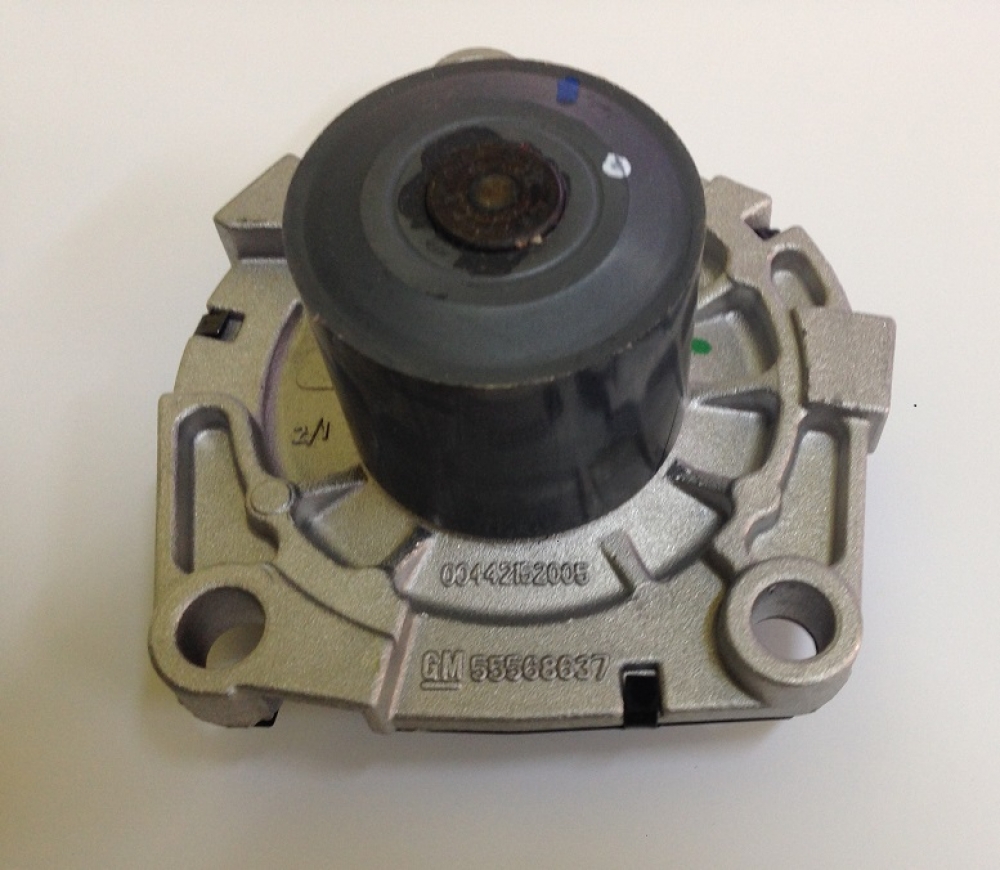 Pompa apa Opel Astra H Astra J Insignia Vectra C Zafira B GM